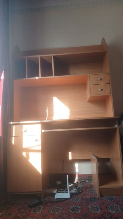 Кампютерный столик