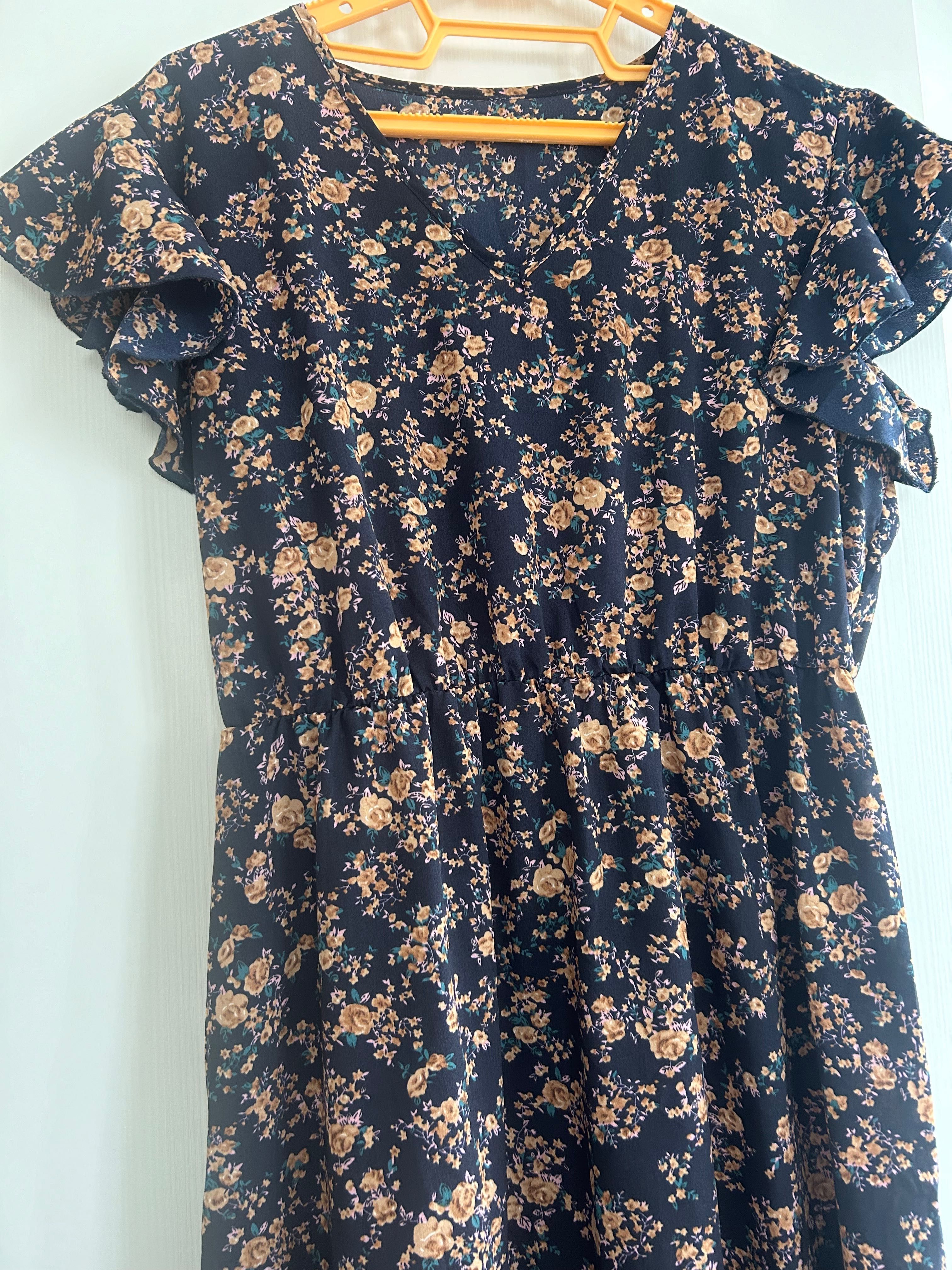 Rochie model floral