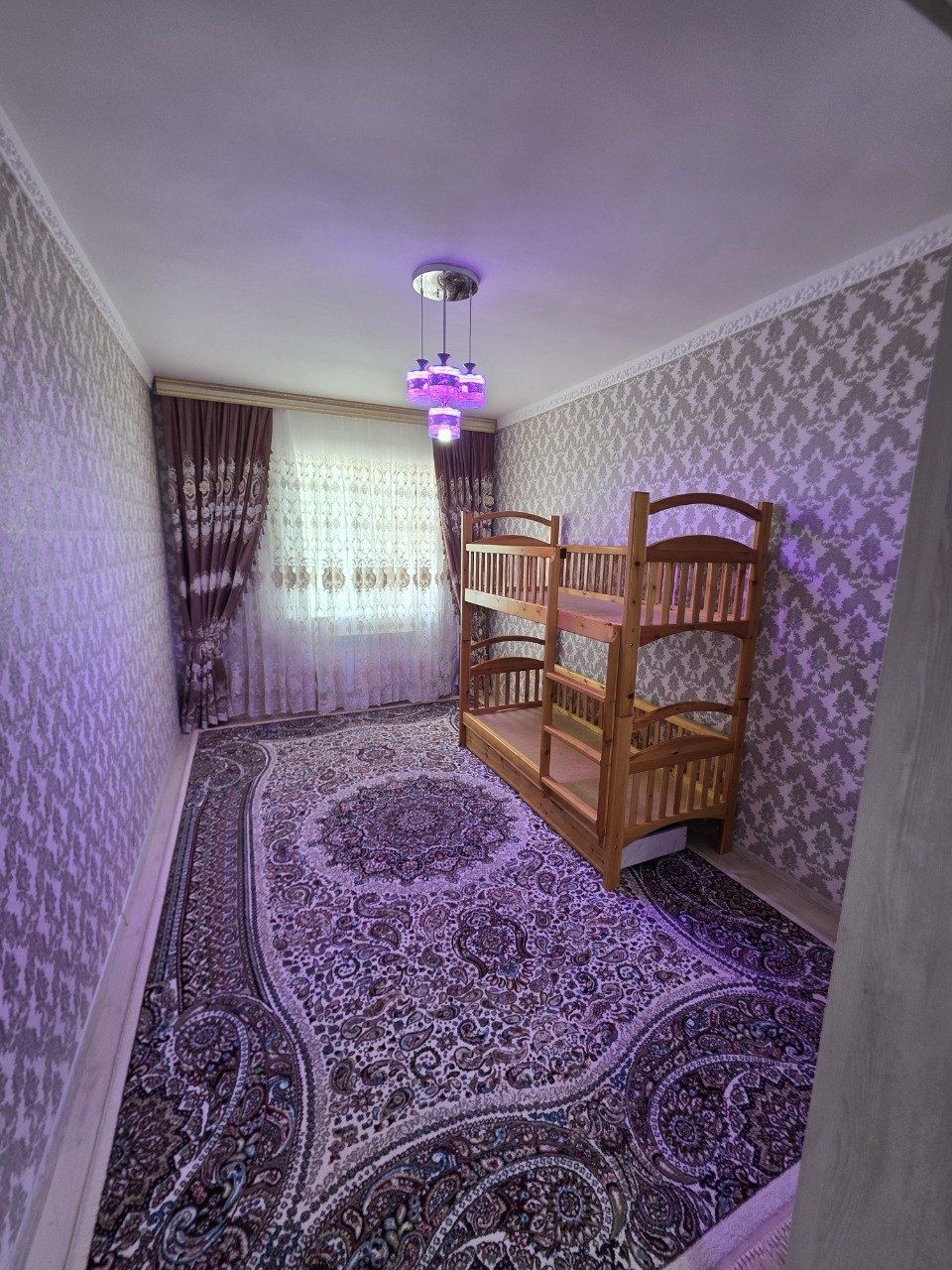 Narpay yo"li  Yashil dom 5 etaj 3 xona