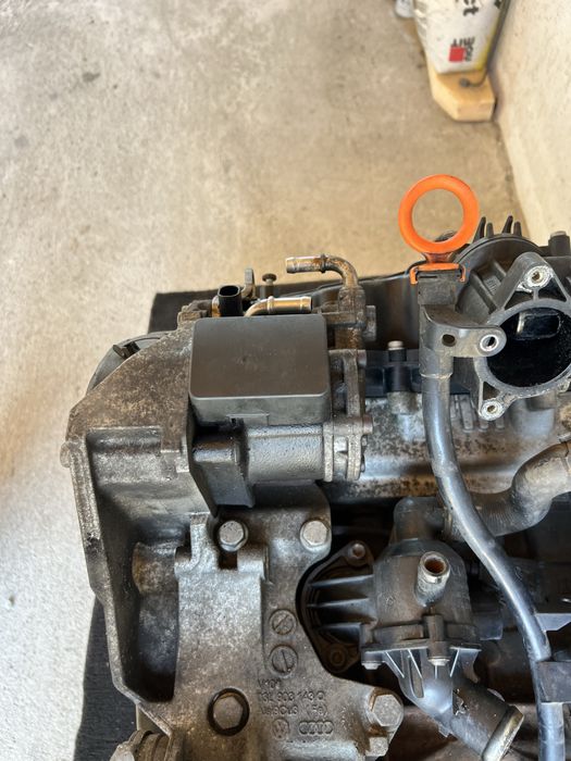 Motor 1.6 TDI CAY 105C Pompa Inalta VW Caddy Touran Golf6 Skoda Passat