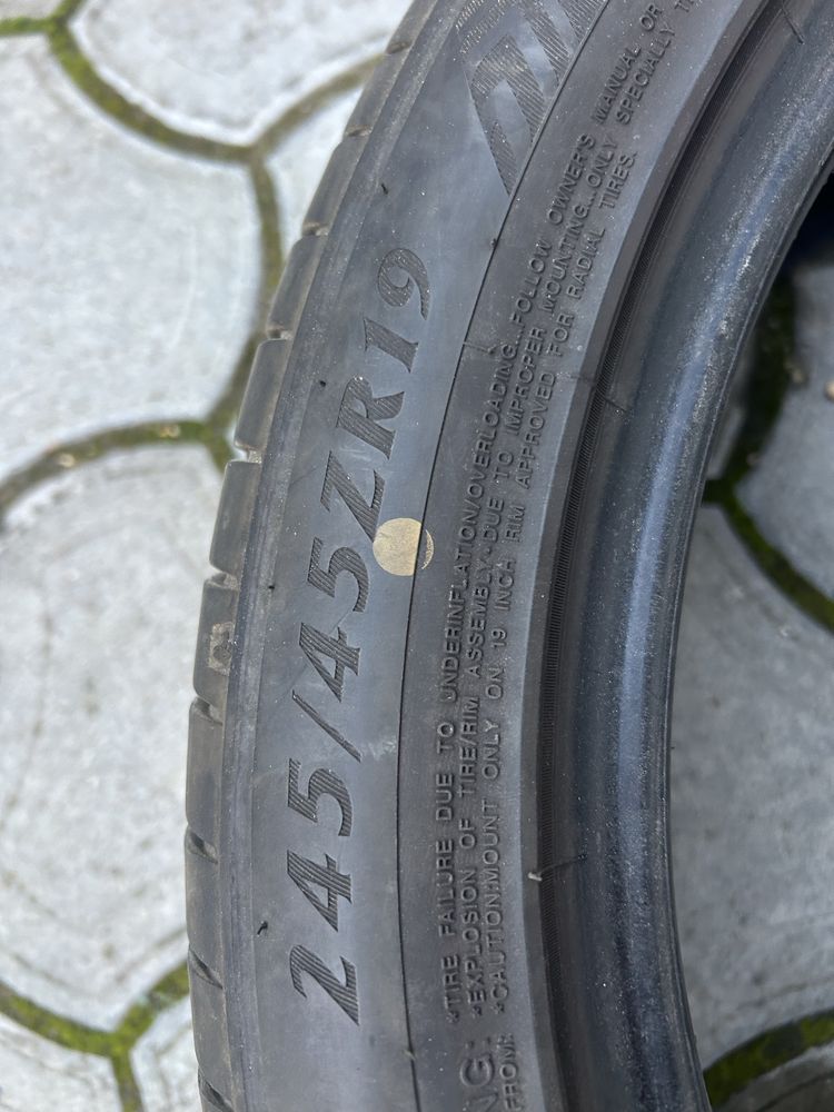 Anvelope vara 245/45/19  DOT 2022