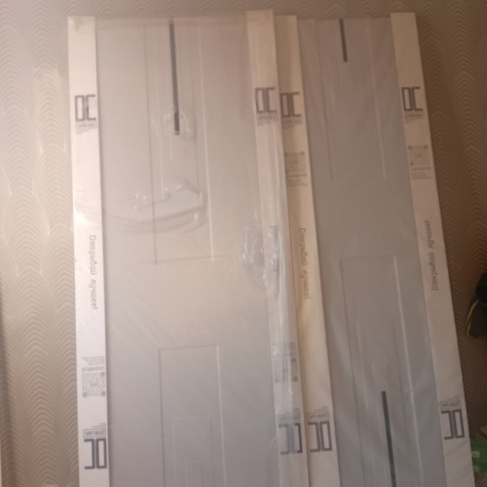 Продам двери межкомнатные