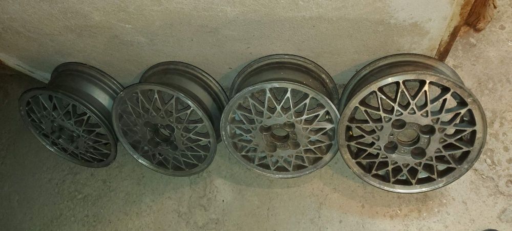 Опел Кадет 1,3 газ-бензин на части