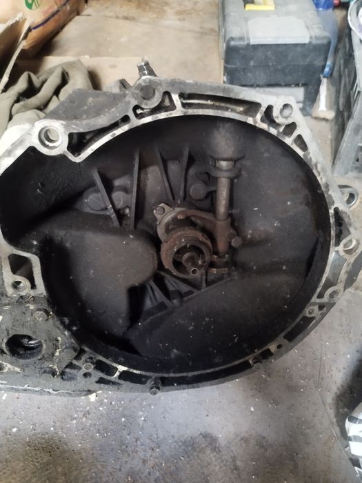 Продам коробку передач мех. на Дэу Некси