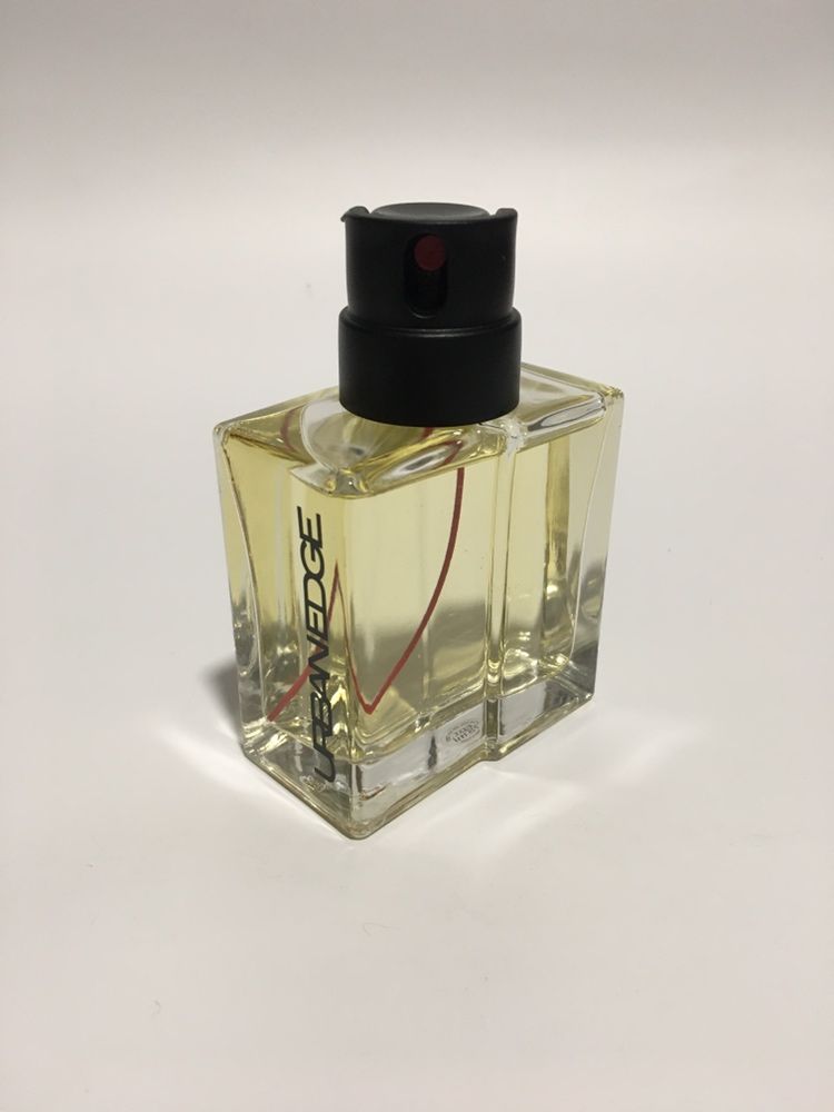 FOARTE RAR, parfum de colecție de bărbat URBAN EDGE - Avon