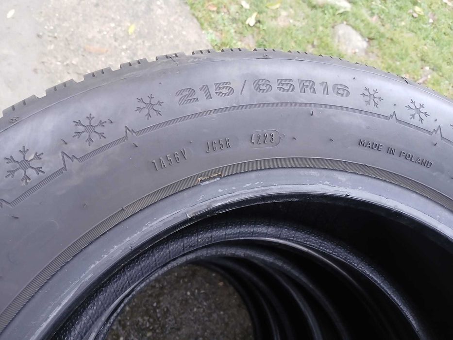 Vand cauciucuri de iarna