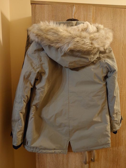 Geaca C&A fete marimea 152