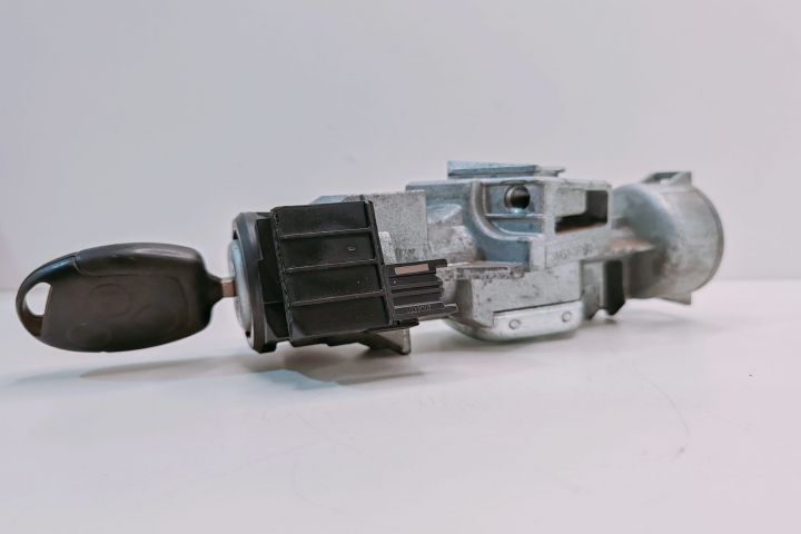 Contact de Pornire  cu Cheie 3M513F880AD Ford Focus a 2-a generatie (