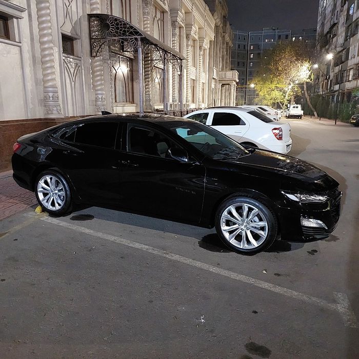 Продаю малибу XL