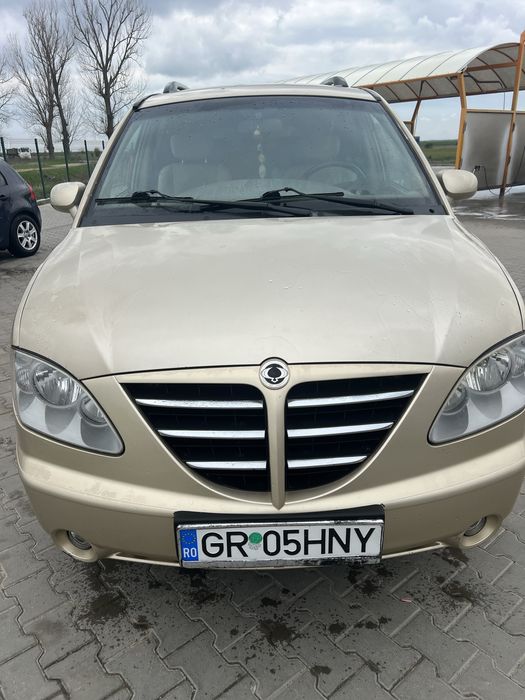 Sangyong rodius 2500€ negociabil