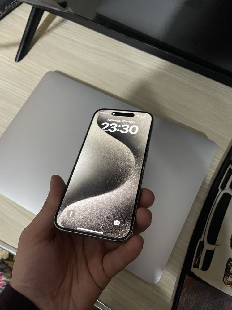 Iphone 15 pro ideal
