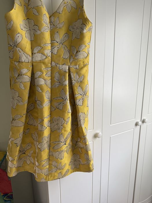 Рокля -жълта -EUR 40