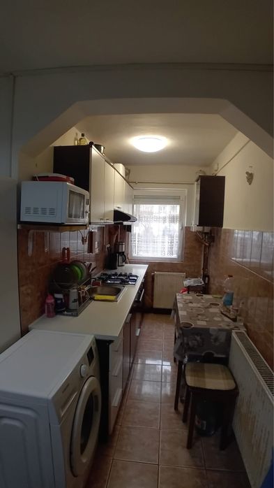 Vand apartament conplect mobilat