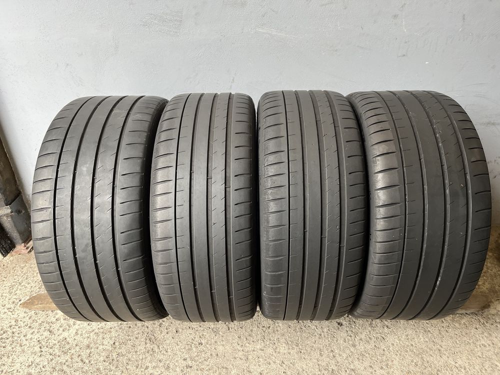 Гуми 275/35/20 и 245/40/20 MICHELIN Pilot Sport 4S Спорт Пакет