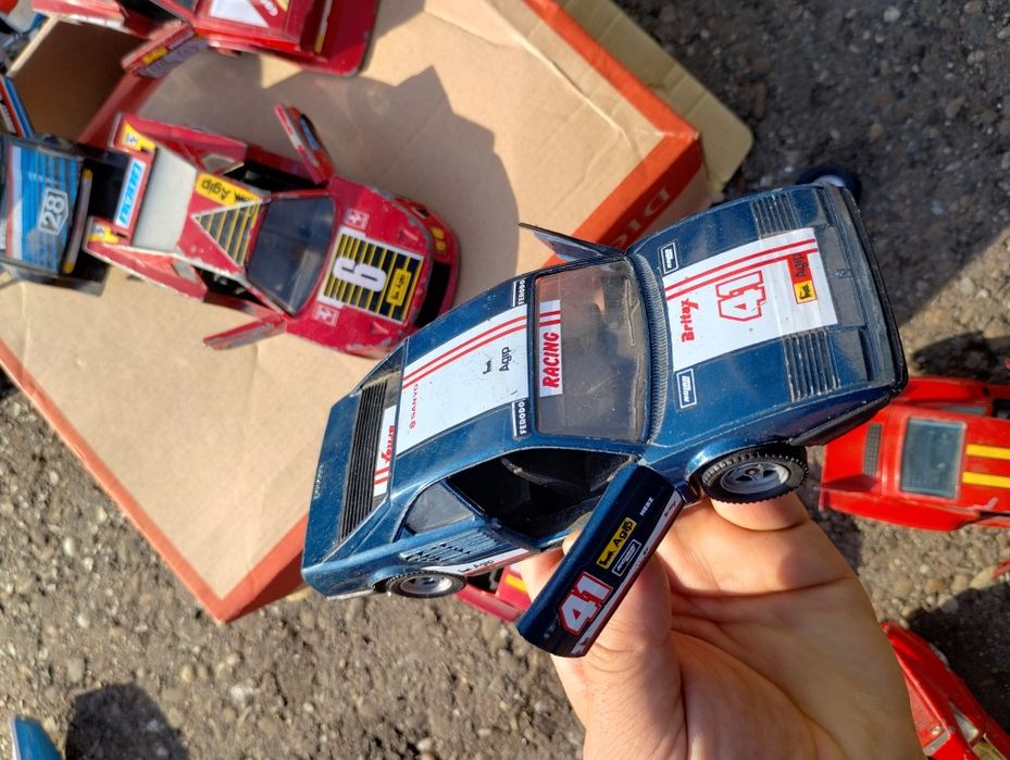 Lot jucarii scala 1/24