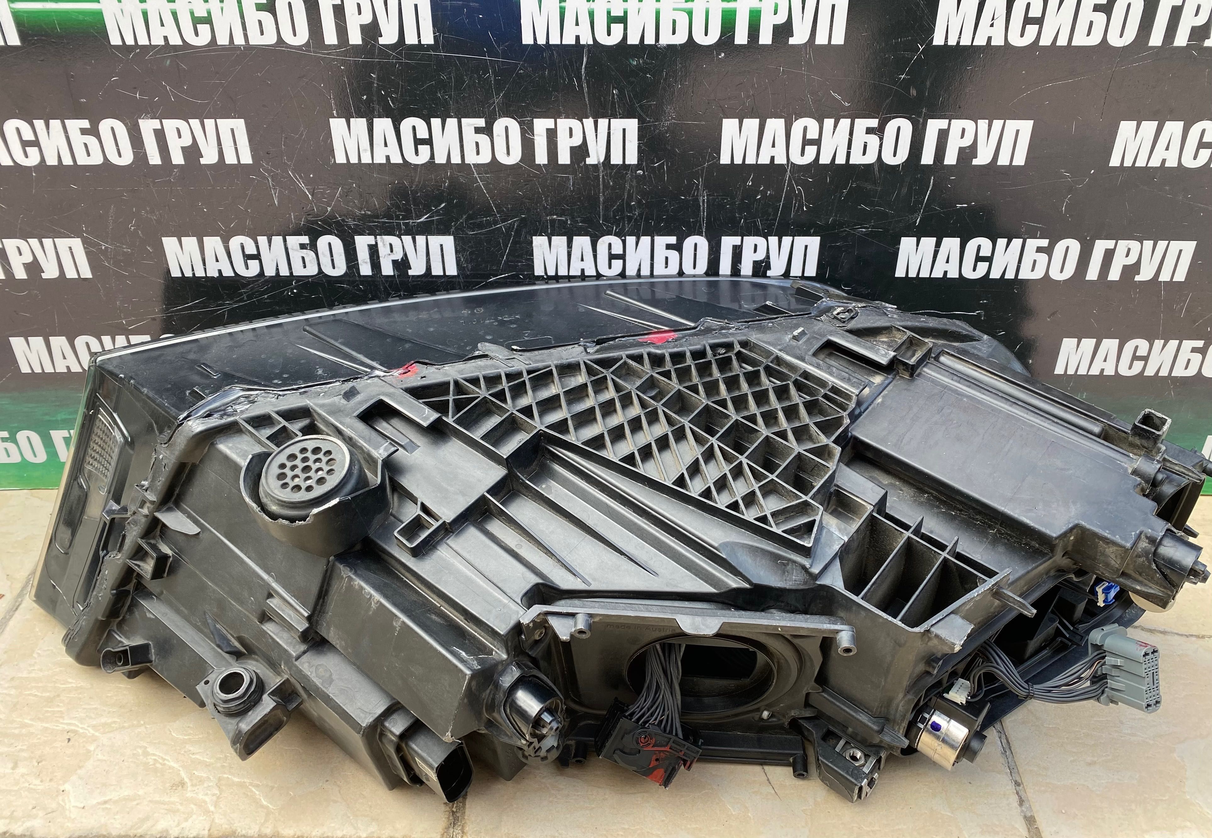 Фарове far Matrix фар за Ауди Кю7 Audi Q7 4M