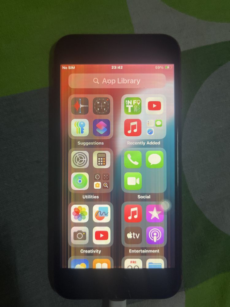 Vand iphone SE in stare de funcionare 7/10