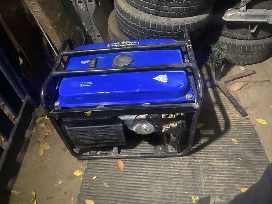 Продается генератор ,все подробности по телефону