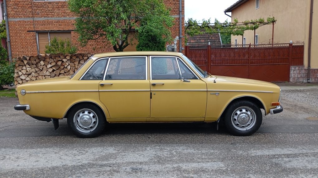 Volvo 144S Deluxe