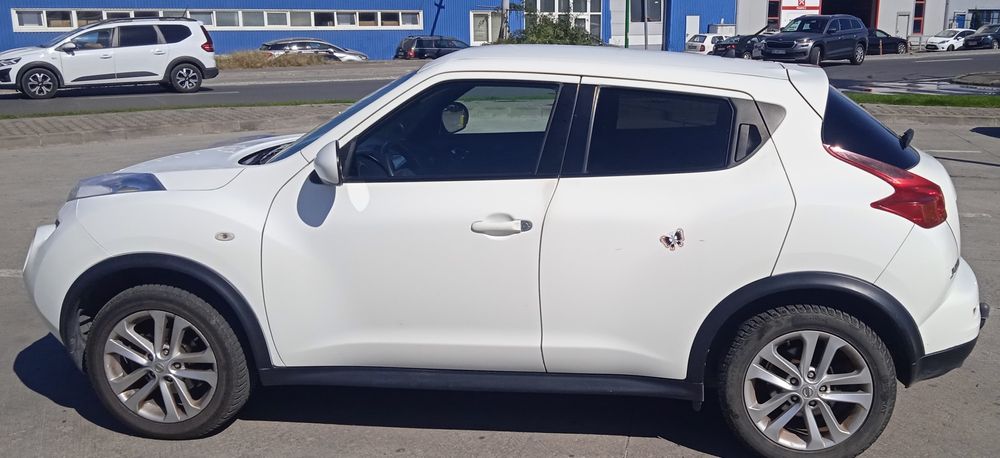Ofertă.   Vând urgent Nissan juku