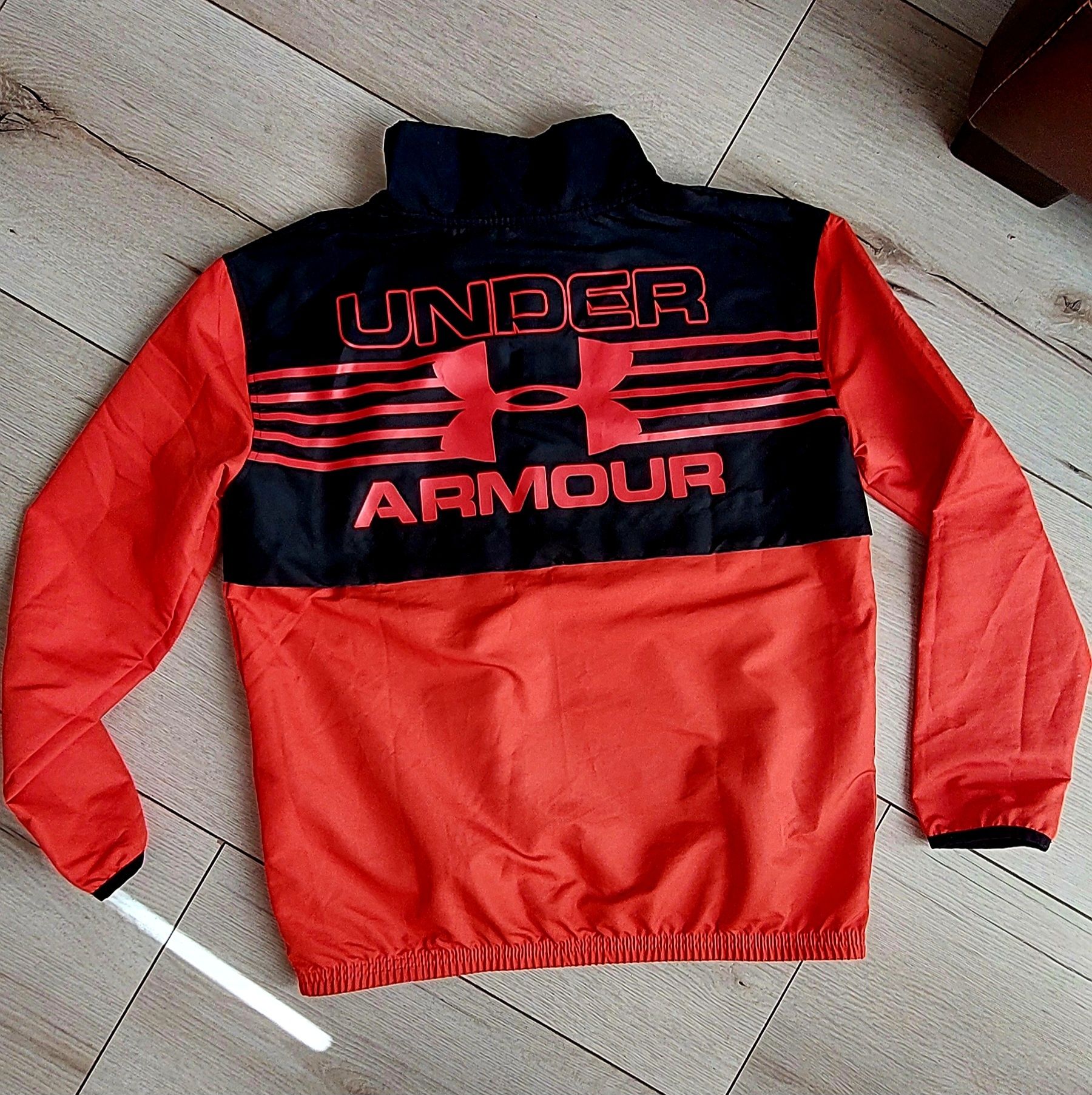 Пролетен суитшърт  Under armour