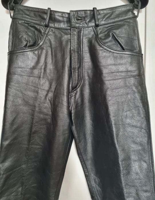 Pantaloni piele naturala marime S