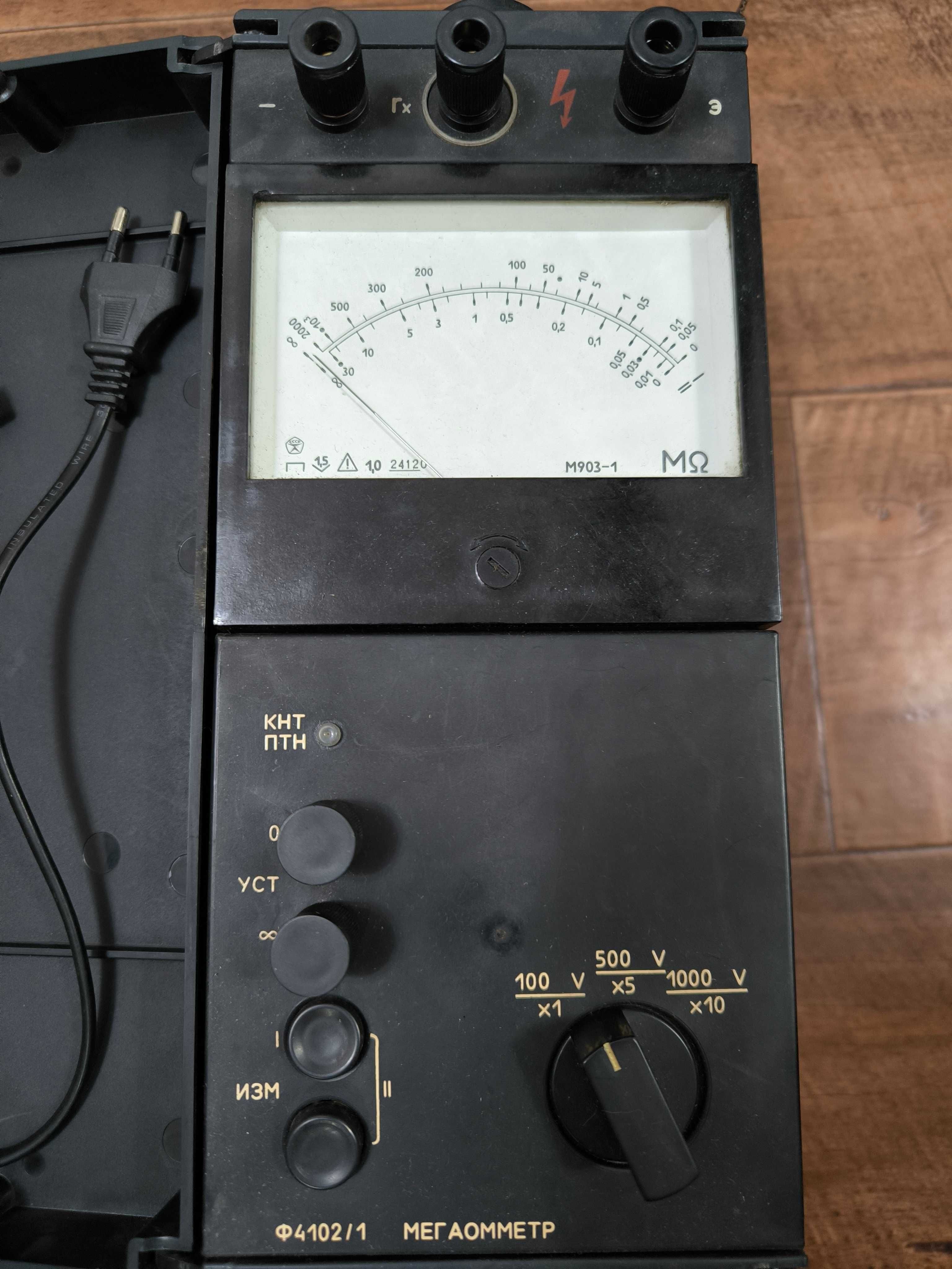Мегаомметр Ф4102/1