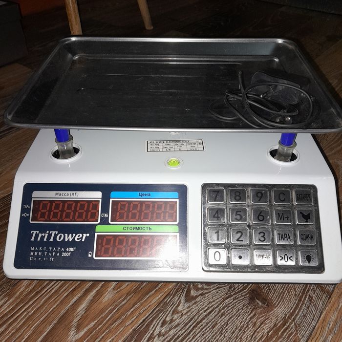 Продам весы,пользовались месяц