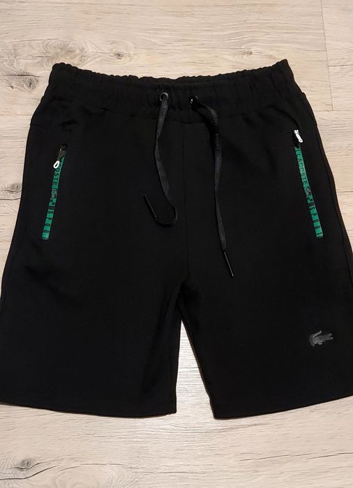 Спортивные шорты,Lacoste