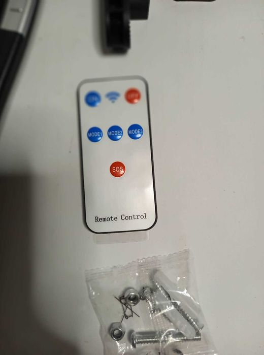 МОЩНА соларна лампа 1200 W с дистанционно и три режима на работа LED