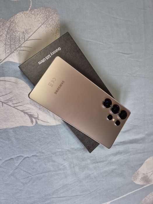 Samsung S25 Ultra NOU, 512 GB, 12 Ram.