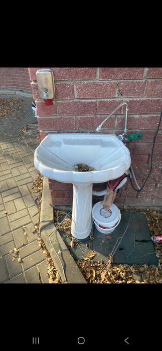 Рукамоиник с краном