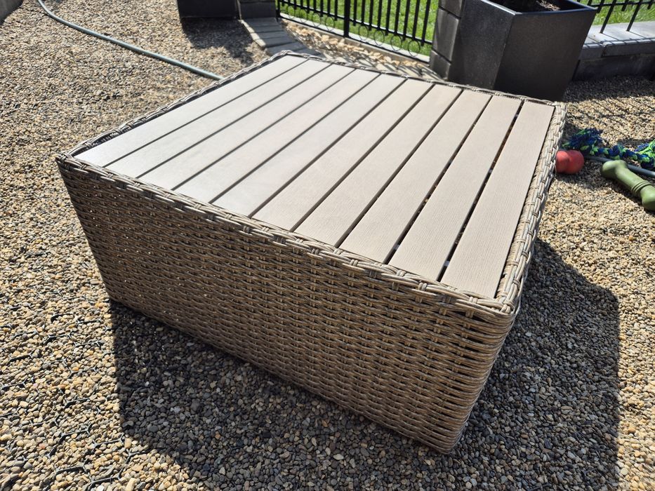 Masuta gradina ratan 70x70