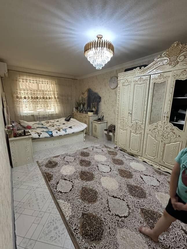 Срочно продается 1 ком квартира в 3 мкр 1 этаж