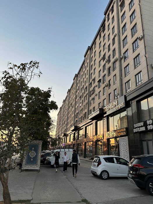 Срочно Продается квартира на Алмазарском районе ориентир ТЦ Ривиера
