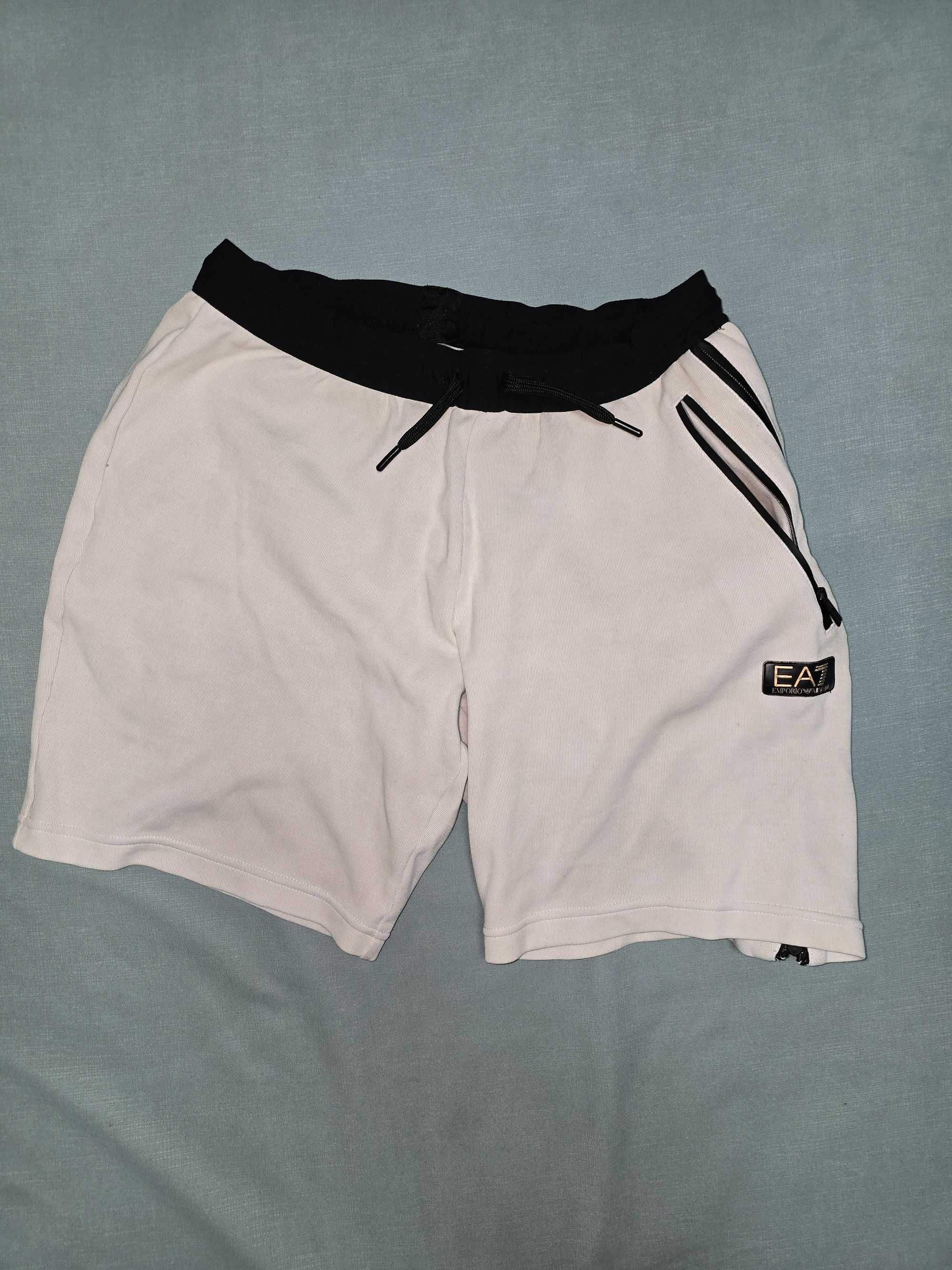 Нови къси мъжки спортни шорти Armani M