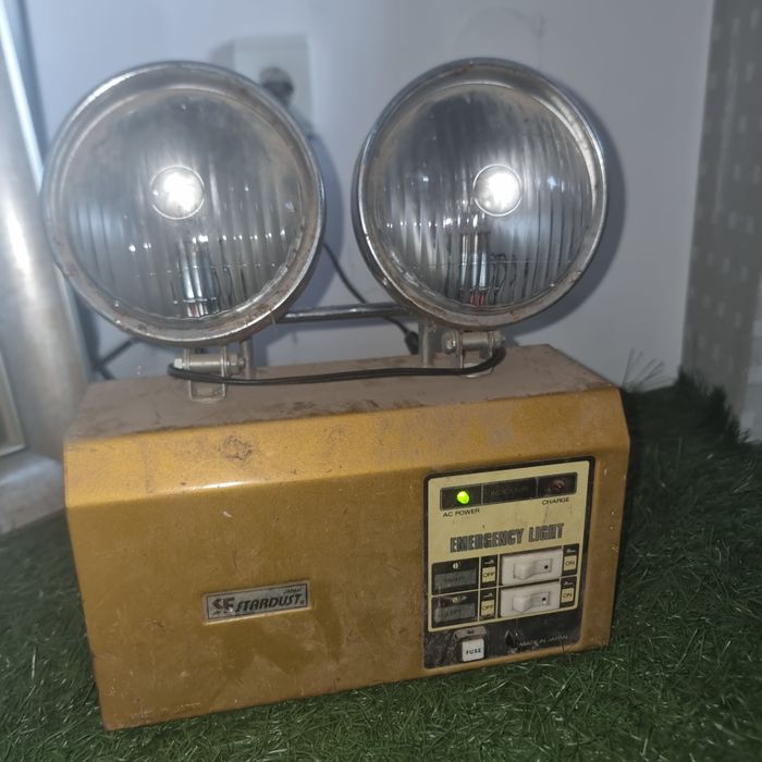 Proiector de urgență vintage Stardust Japan – colectabil, funcțional