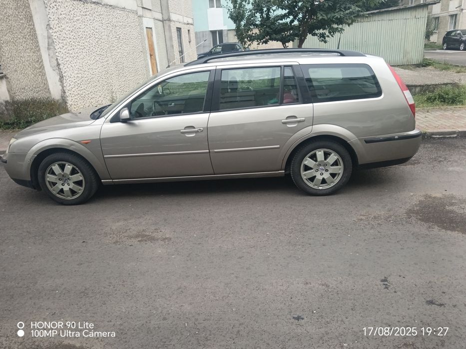 Vând urgent Ford Mondeo 1.8 benzina 700€