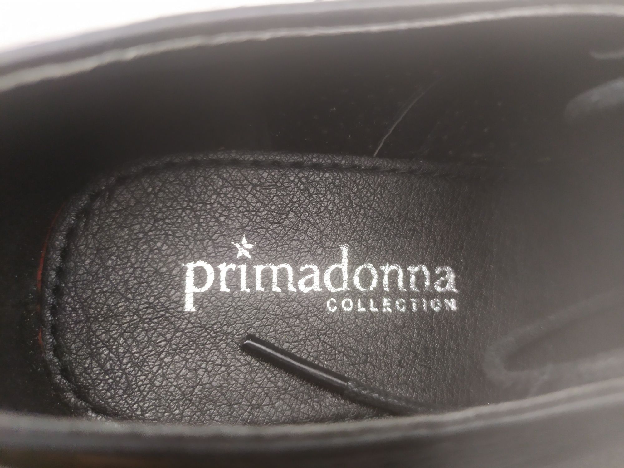 Перфорирана обувка на платформа Primadonna 36,37,38,39,40,41