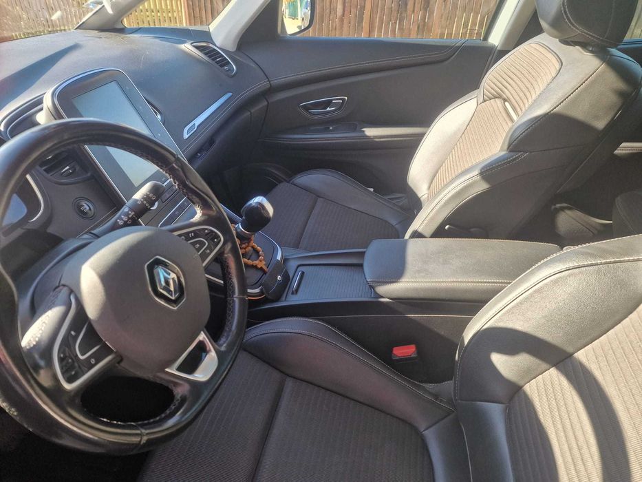 Se vinde Renault gran Scenic