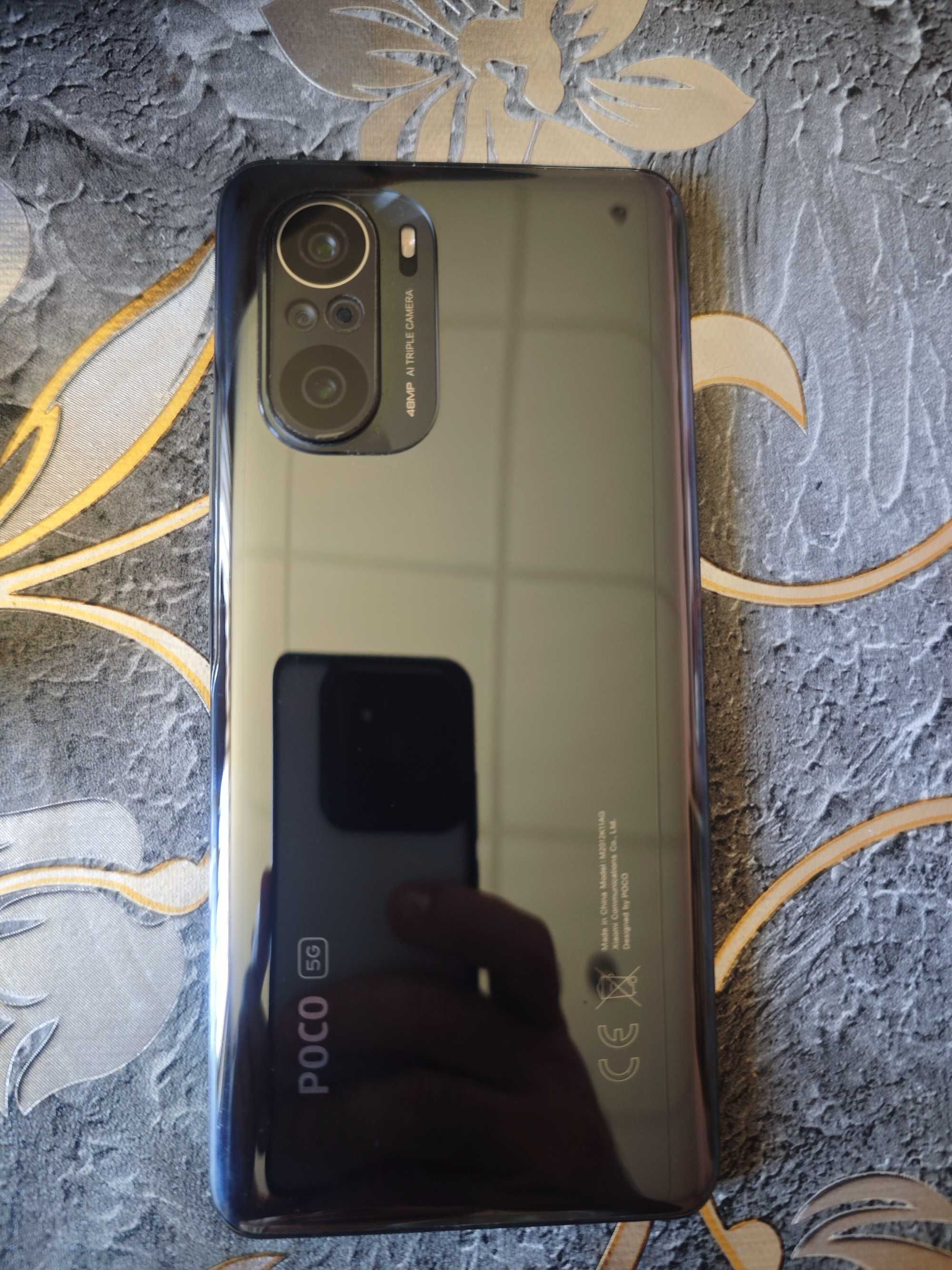 Продавам Xiaomi Poco f3