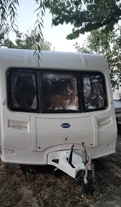 Rulota Bailey Monarch 2005 cu AC, inmatriculata RO