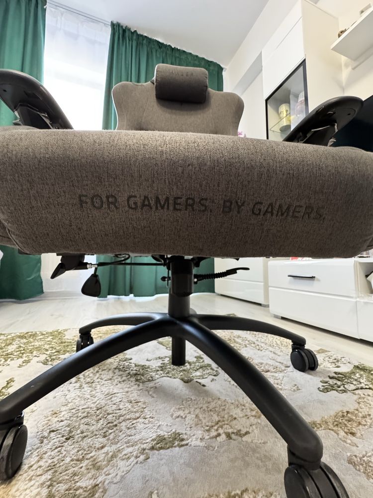 Razer Iskur XL - textil