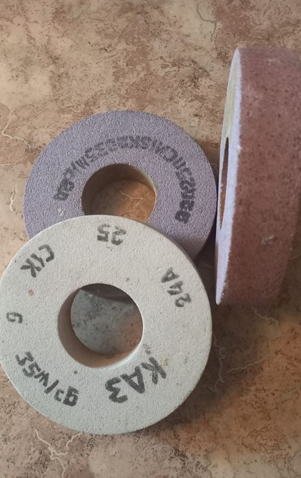 Продам заточной круг. 5 шт.