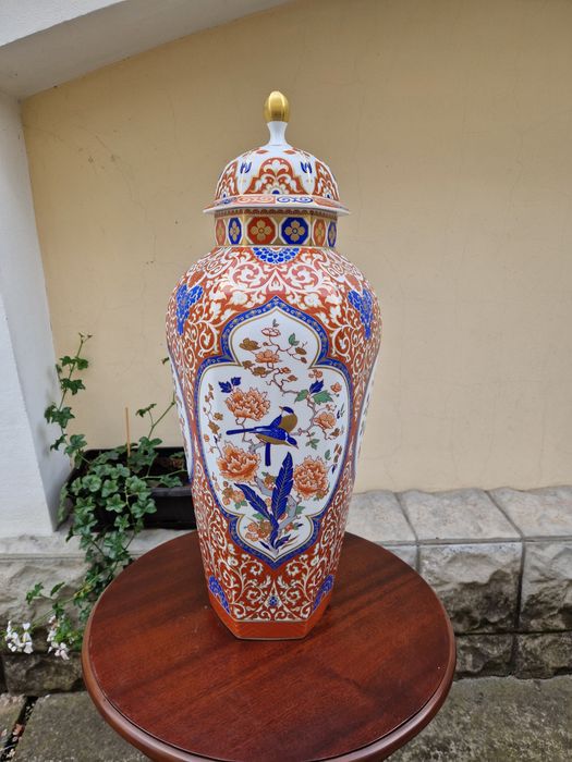 Уникална огромна антикварна немска порцеланова урна ваза KAISER