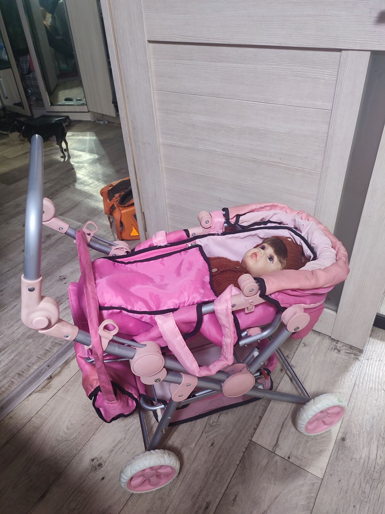 Детская коляска для кукол