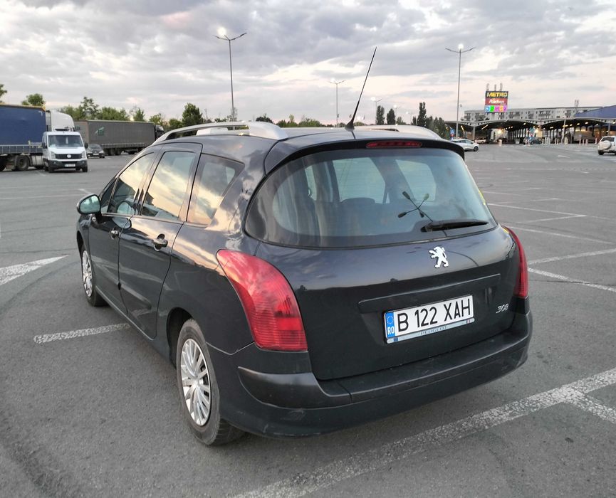 Peugeot 308 SW 2012 model Break consum mic EURO 5 Proprietar pret  neg