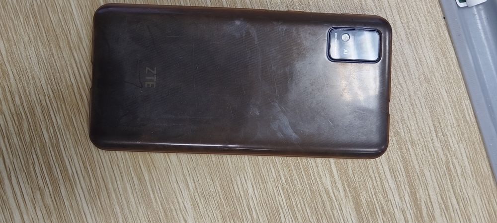 Продам телефон blade zte