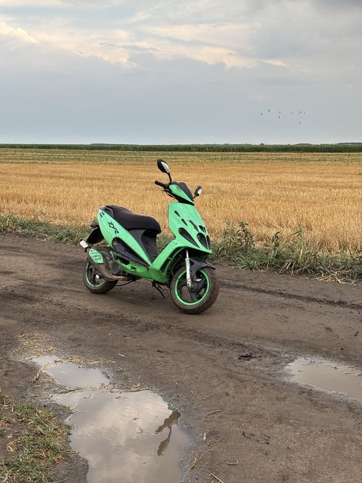 Vand scuter malaguti f12