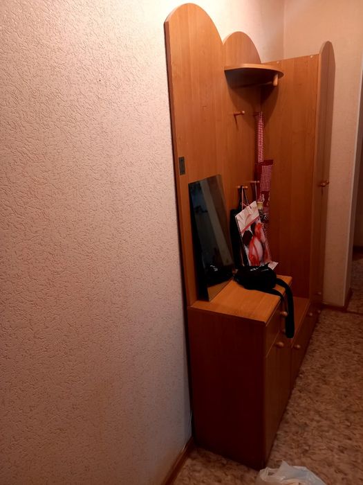 Продам прихожку.